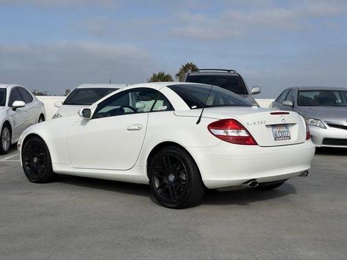 Arctic White 2008 Mercedes-Benz SLK-Class