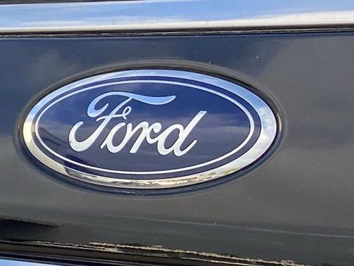 Black Metallic 2019 Ford Expedition Limited