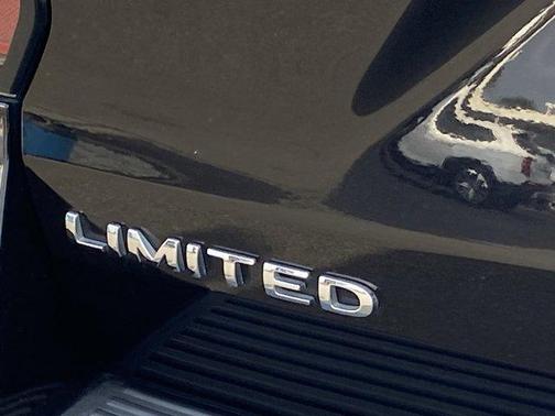 Black Metallic 2019 Ford Expedition Limited