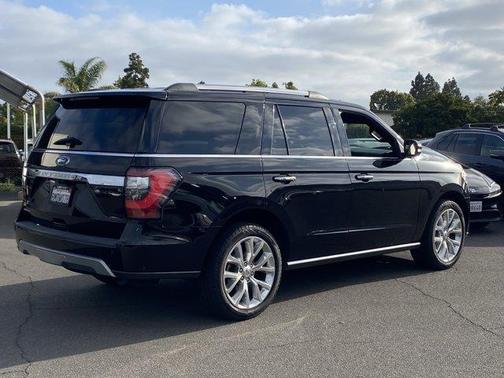 Black Metallic 2019 Ford Expedition Limited