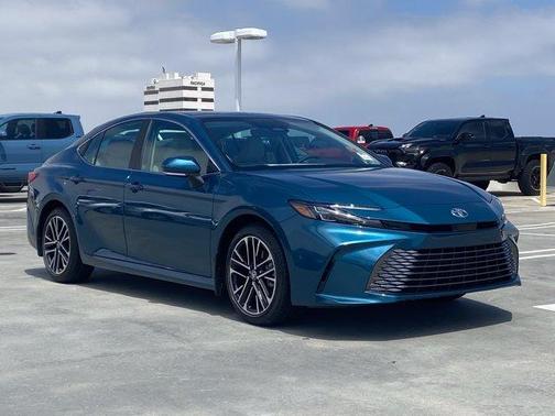 Ocean 2026 Toyota Camry XLE
