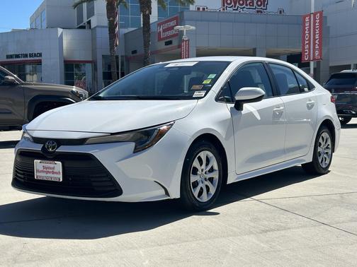 Ice Cap 2025 Toyota Corolla LE