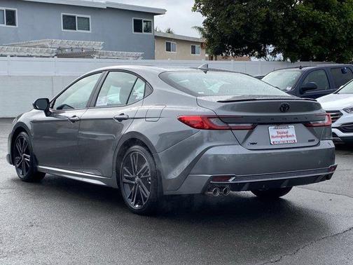 Metal 2026 Toyota Camry XSE