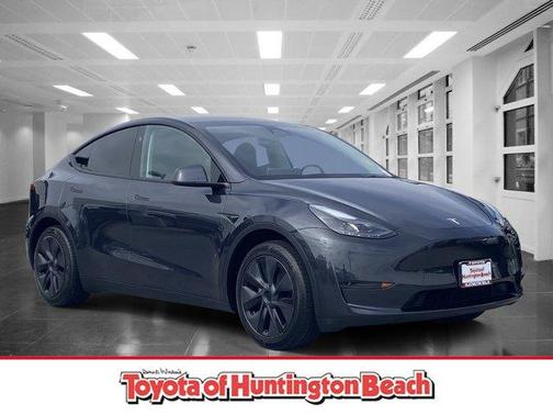 Stealth Gray 2024 Tesla Model Y Long Range