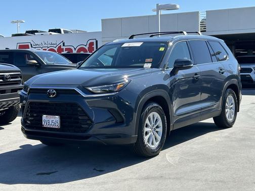 Storm Cloud 2025 Toyota Grand Highlander XLE