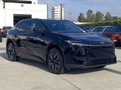 Midnight Black Metallic 2026 Toyota bZ XLE PLUS