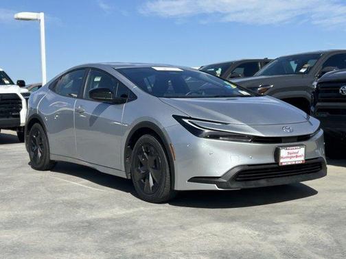 Cutting Edge 2025 Toyota Prius LE