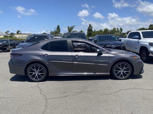 Predawn Gray Mica 2023 Toyota Camry SE