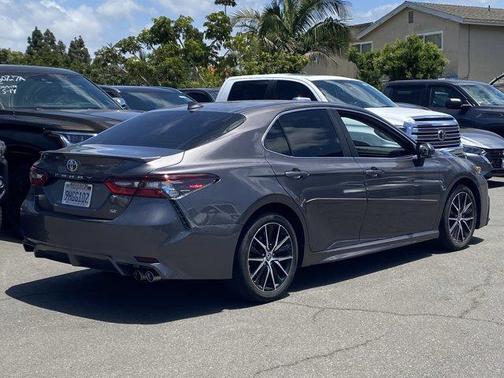 Predawn Gray Mica 2023 Toyota Camry SE
