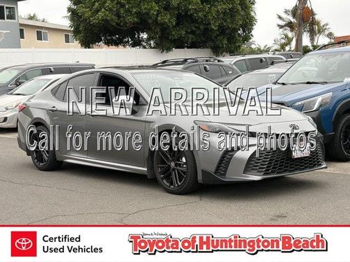 Metal 2026 Toyota Camry SE