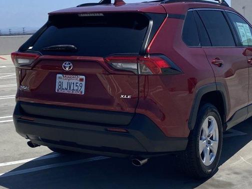 Ruby Flare Pearl 2019 Toyota RAV4 XLE