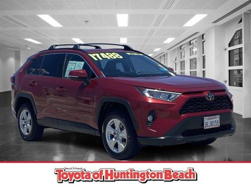 Ruby Flare Pearl 2019 Toyota RAV4 XLE