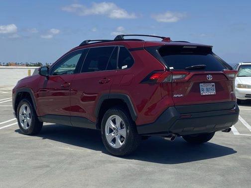 Ruby Flare Pearl 2019 Toyota RAV4 XLE