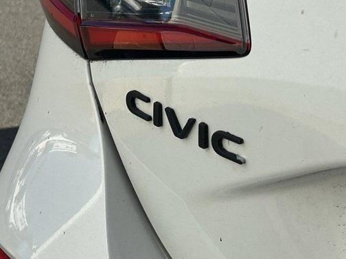 Platinum White Pearl 2024 Honda Civic EX-L