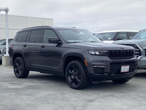 Metallic 2025 Jeep Grand Cherokee L Limited