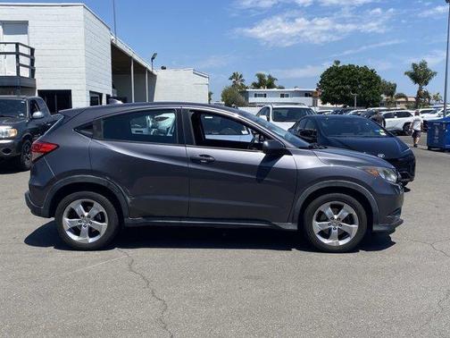 Modern Steel Metallic 2016 Honda HR-V LX