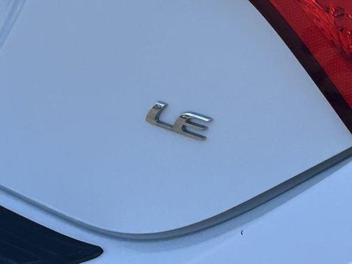 Super White 2019 Toyota Corolla LE