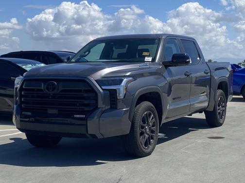 2025 Toyota Tundra Hybrid Limited