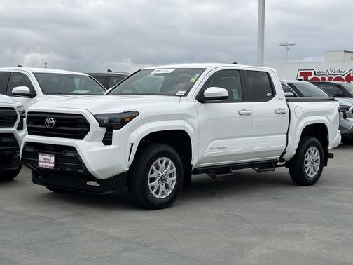 Ice 2024 Toyota Tacoma SR5
