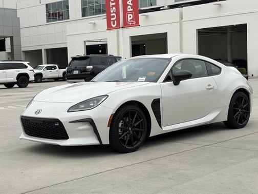 2026 Toyota GR86 Premium