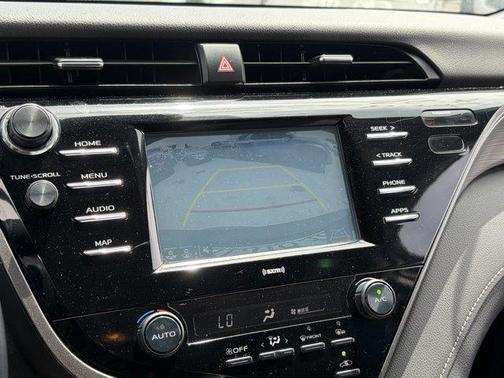 Midnight Black Metallic 2020 Toyota Camry SE