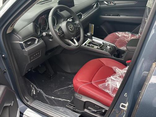 2025 Mazda CX-5 Carbon Edition