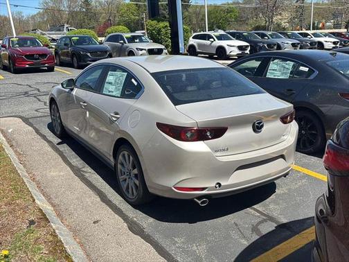 2025 Mazda Mazda3 FWD w/Preferred Package
