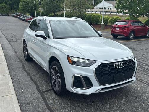 2023 Audi Q5 45 S line Premium