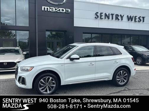 2023 Audi Q5 45 S line Premium