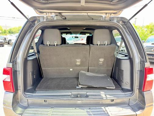 Gray 2016 Ford Expedition XLT
