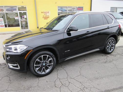 Photo 4 of 26 of 2017 BMW X5 xDrive35i