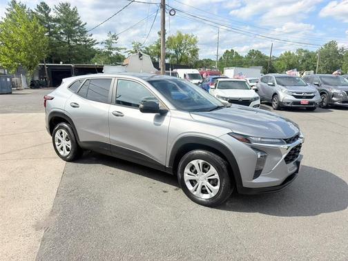Gray 2024 Chevrolet Trax LS