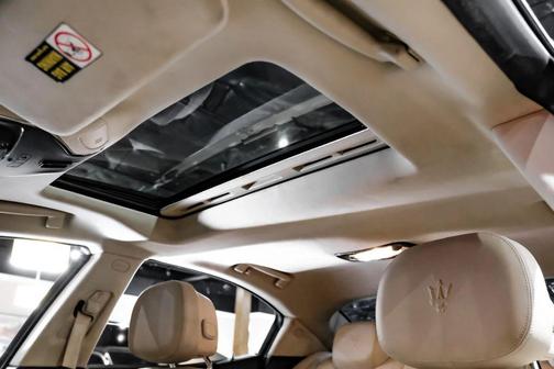 2016 Maserati Ghibli Base