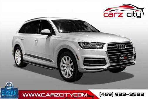 White 2019 Audi Q7 45 Premium Plus