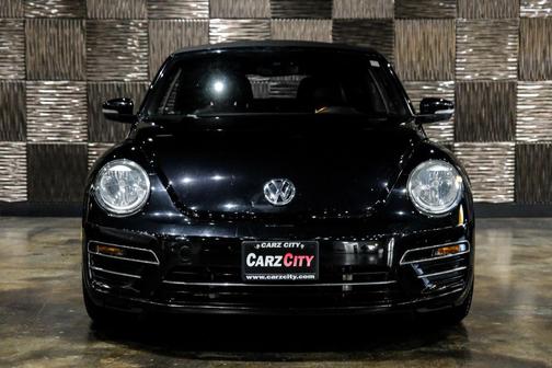 Black 2017 Volkswagen Beetle 1.8T SE