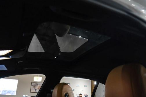 White 2018 BMW 540 xDrive