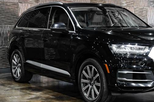 2019 Audi Q7 55 Premium Plus