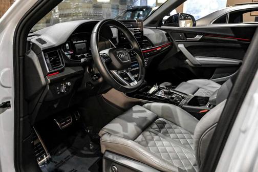 White 2021 Audi SQ5 3.0T Prestige