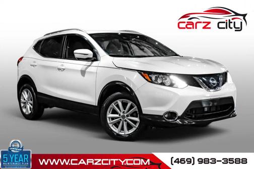Pearl White Tricoat 2019 Nissan Rogue Sport SV
