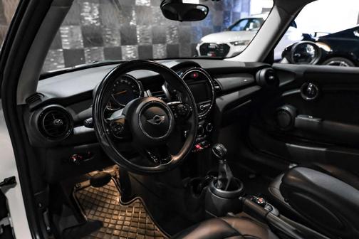 White 2017 MINI Hardtop Cooper