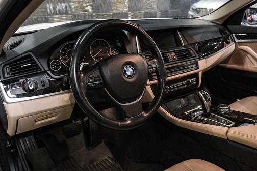 White 2016 BMW 528 xDrive