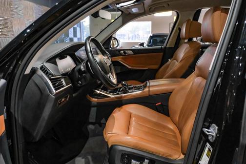 2019 BMW X7 xDrive50i