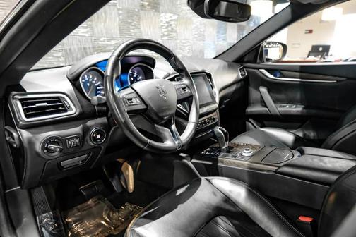 2017 Maserati Ghibli Base