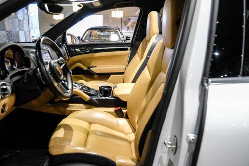 2018 Porsche Cayenne S