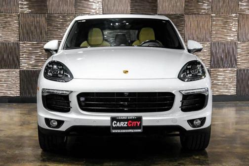 2018 Porsche Cayenne S