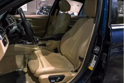 2016 BMW 328 328i Sedan 4D