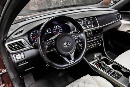 2016 Kia Optima SXL Turbo