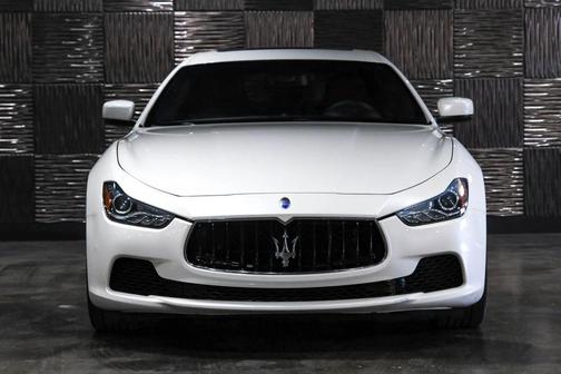 2016 Maserati Ghibli S