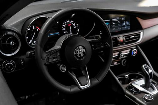 2021 Alfa Romeo Giulia Ti