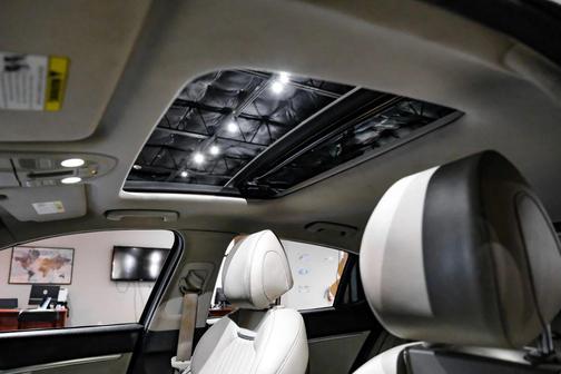 2020 Genesis G70 3.3T RWD